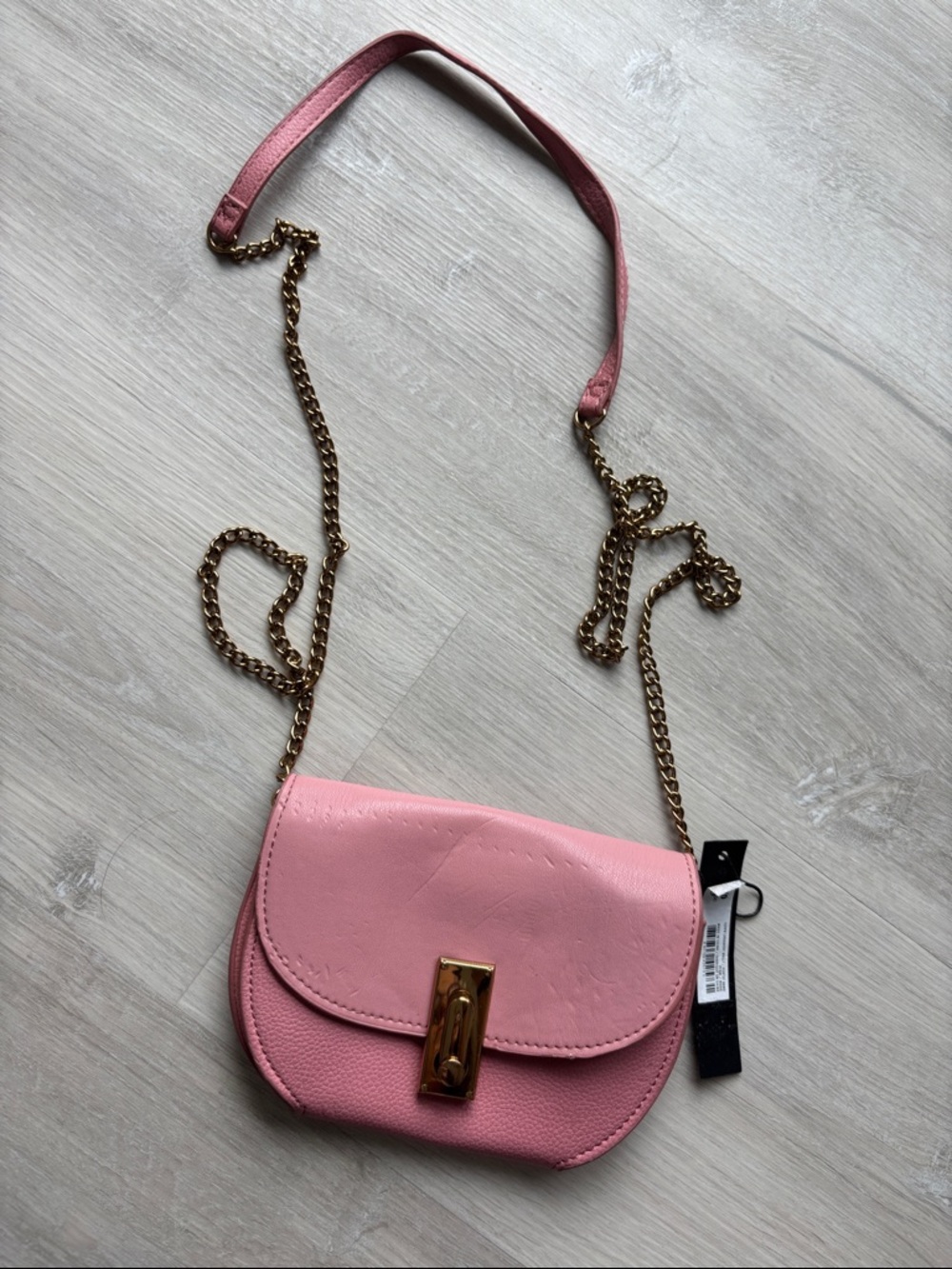 Pink purse. Never worn, tags attached